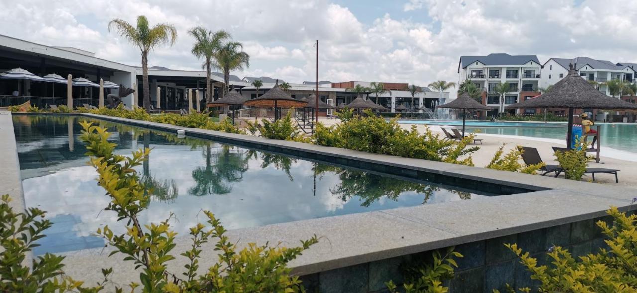 Penthouse 172 At The Blyde Crystal Lagoon Apartment Pretoria-Noord Exterior foto