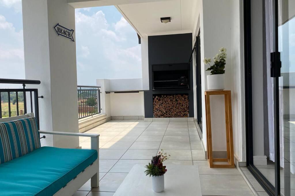 Penthouse 172 At The Blyde Crystal Lagoon Apartment Pretoria-Noord Exterior foto