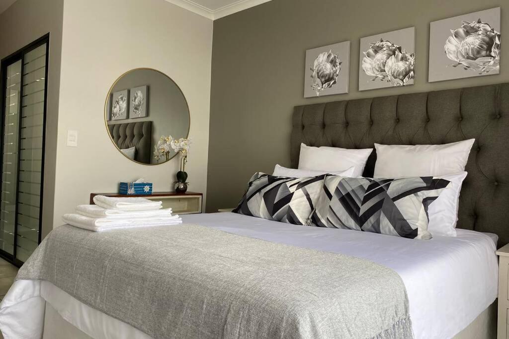 Penthouse 172 At The Blyde Crystal Lagoon Apartment Pretoria-Noord Exterior foto
