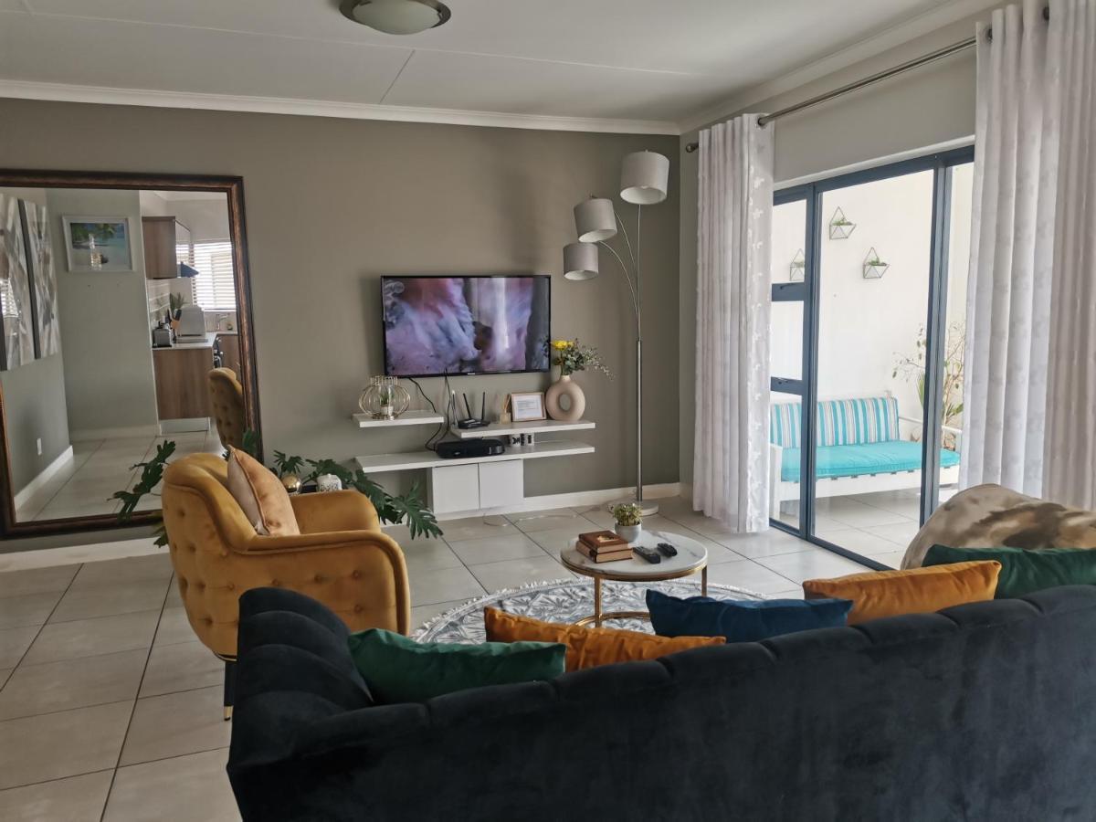 Penthouse 172 At The Blyde Crystal Lagoon Apartment Pretoria-Noord Exterior foto