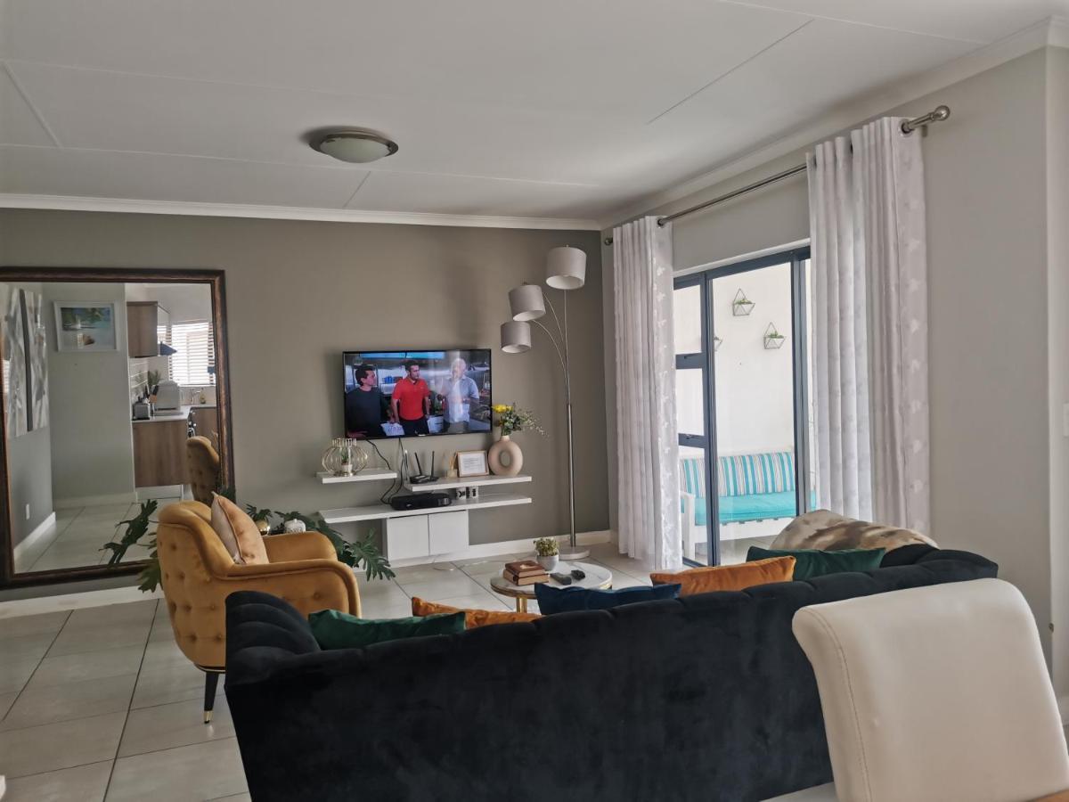 Penthouse 172 At The Blyde Crystal Lagoon Apartment Pretoria-Noord Exterior foto